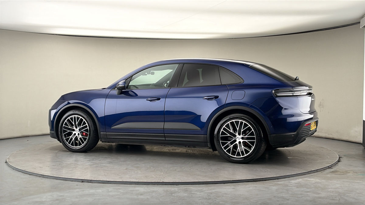 Used Porsche Macan 2024 for sale - 78045298: Photo 26