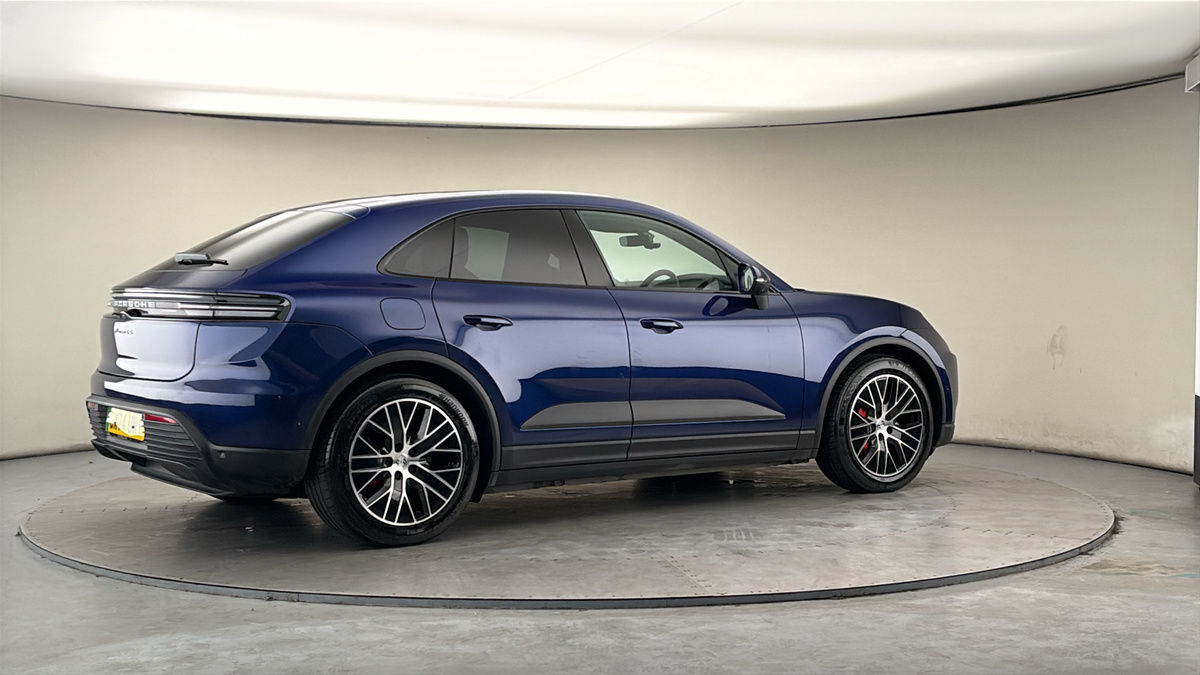 Used Porsche Macan 2024 for sale - 78045298: Photo 38