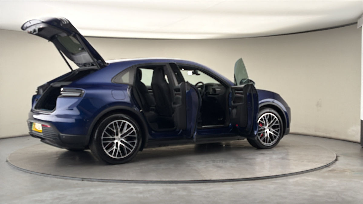 Used Porsche Macan 2024 for sale - 78045298: Photo 57