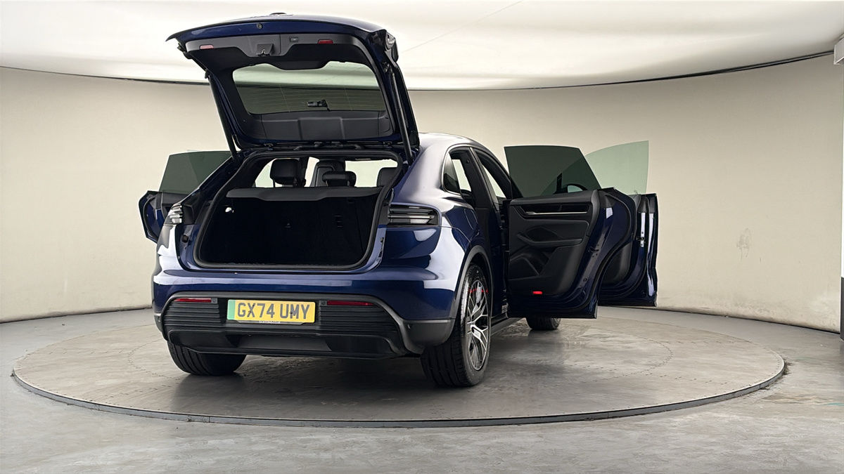 Used Porsche Macan 2024 for sale - 78045298: Photo 59