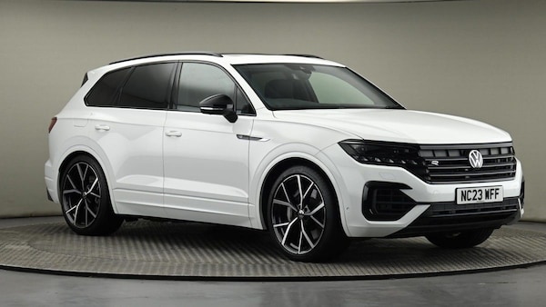 Used Volkswagen Touareg 2023 for sale - 74107105: Photo 1