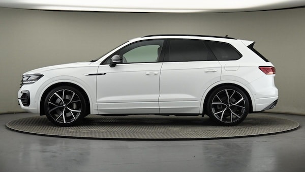 Used Volkswagen Touareg 2023 for sale - 74107105: Photo 9