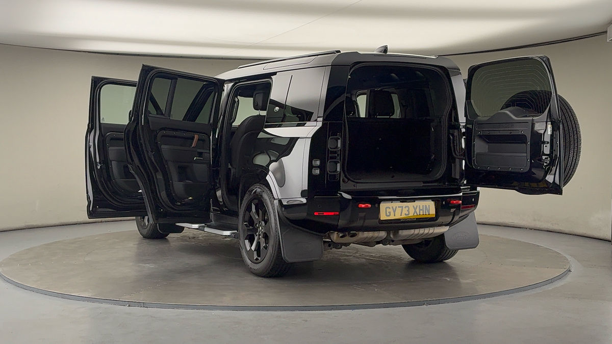 Used Land Rover Defender 110 2024 for sale - 76081561: Photo 23