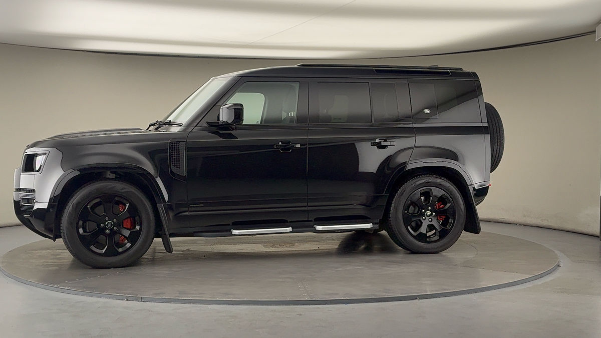 Used Land Rover Defender 110 2024 for sale - 76081561: Photo 28