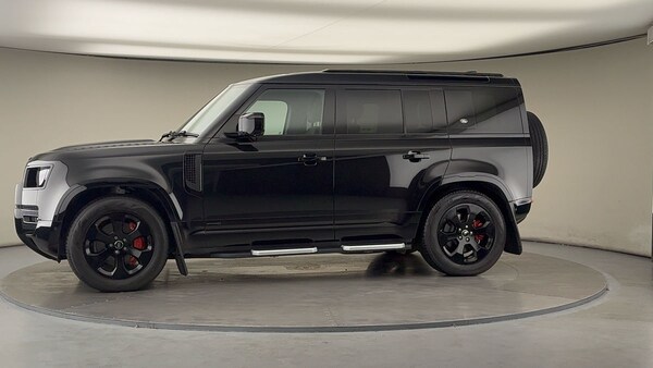 Used Land Rover Defender 110 2024 for sale - 76081561: Photo 28