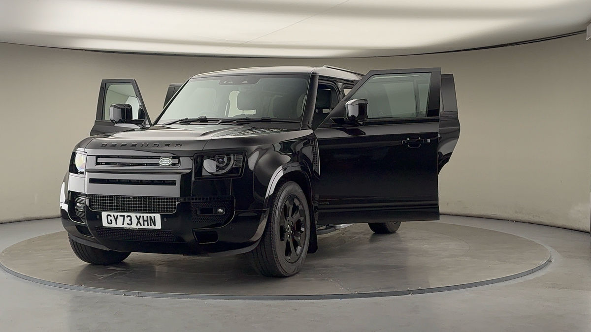 Used Land Rover Defender 110 2024 for sale - 76081561: Photo 50