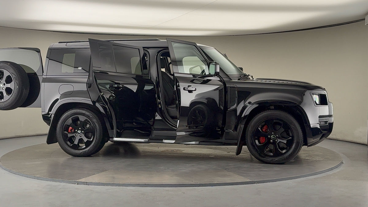 Used Land Rover Defender 110 2024 for sale - 76081561: Photo 55