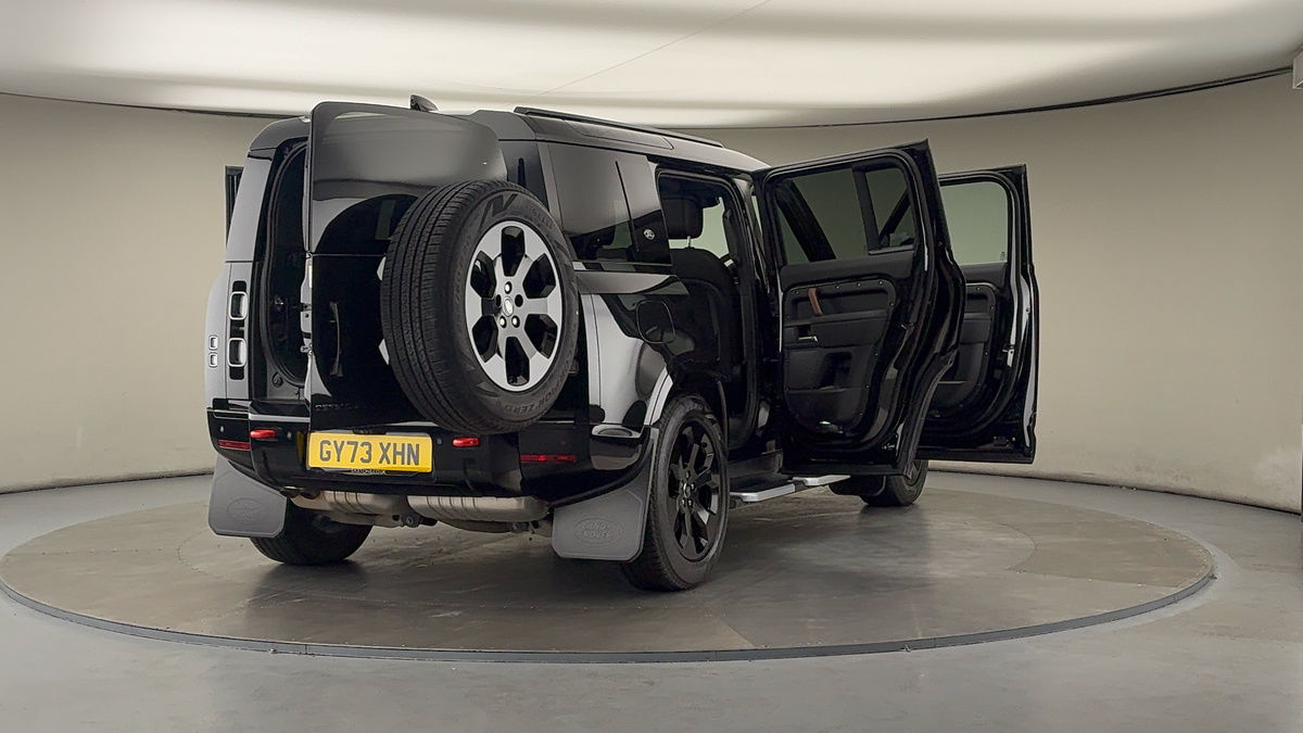 Used Land Rover Defender 110 2024 for sale - 76081561: Photo 59