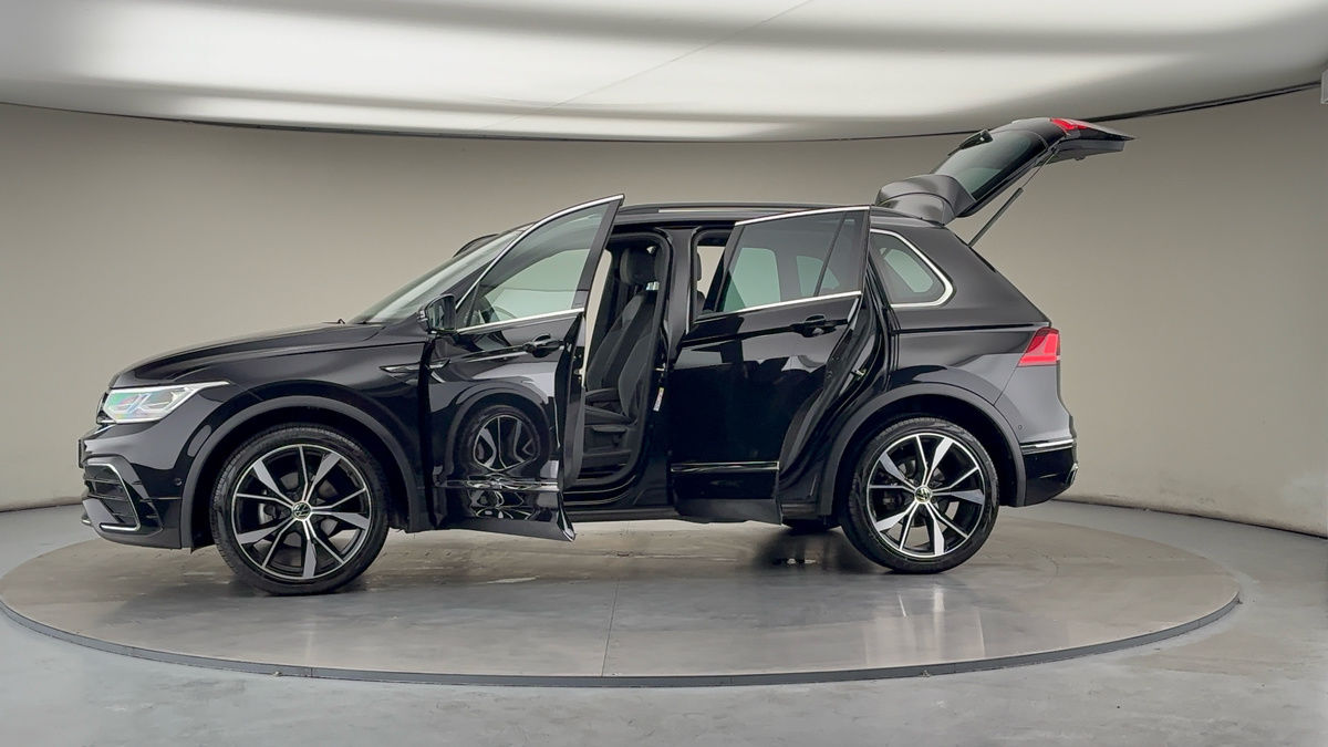 Used Volkswagen Tiguan 2021 for sale - 76256978: Photo 48