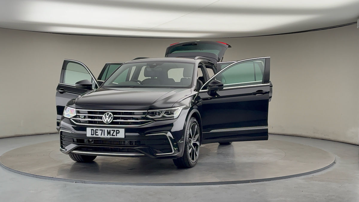 Used Volkswagen Tiguan 2021 for sale - 76256978: Photo 51