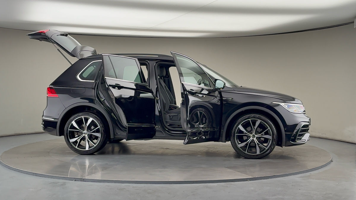 Used Volkswagen Tiguan 2021 for sale - 76256978: Photo 56