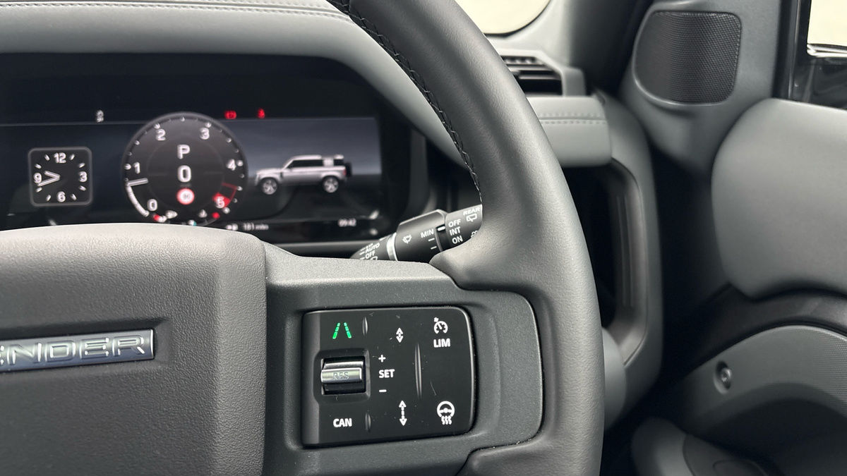 Used Land Rover Defender 110 2024 for sale - 77277058: Photo 14