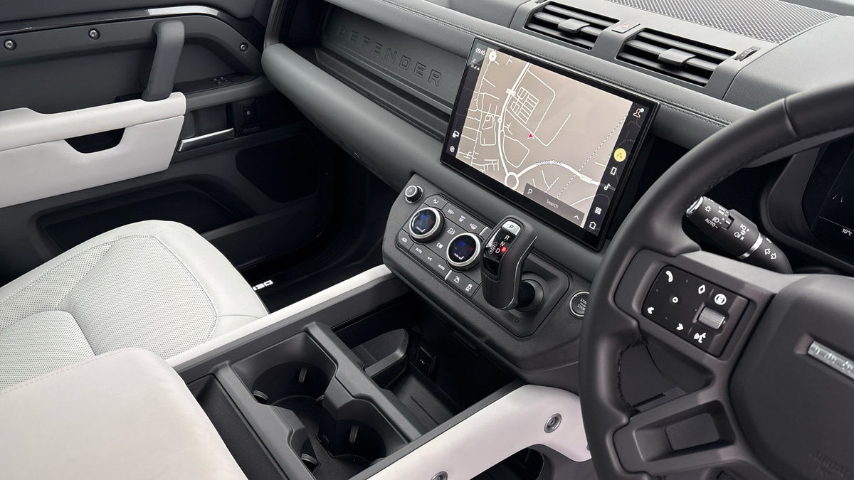 Used Land Rover Defender 110 2024 for sale - 77277058: Photo 18