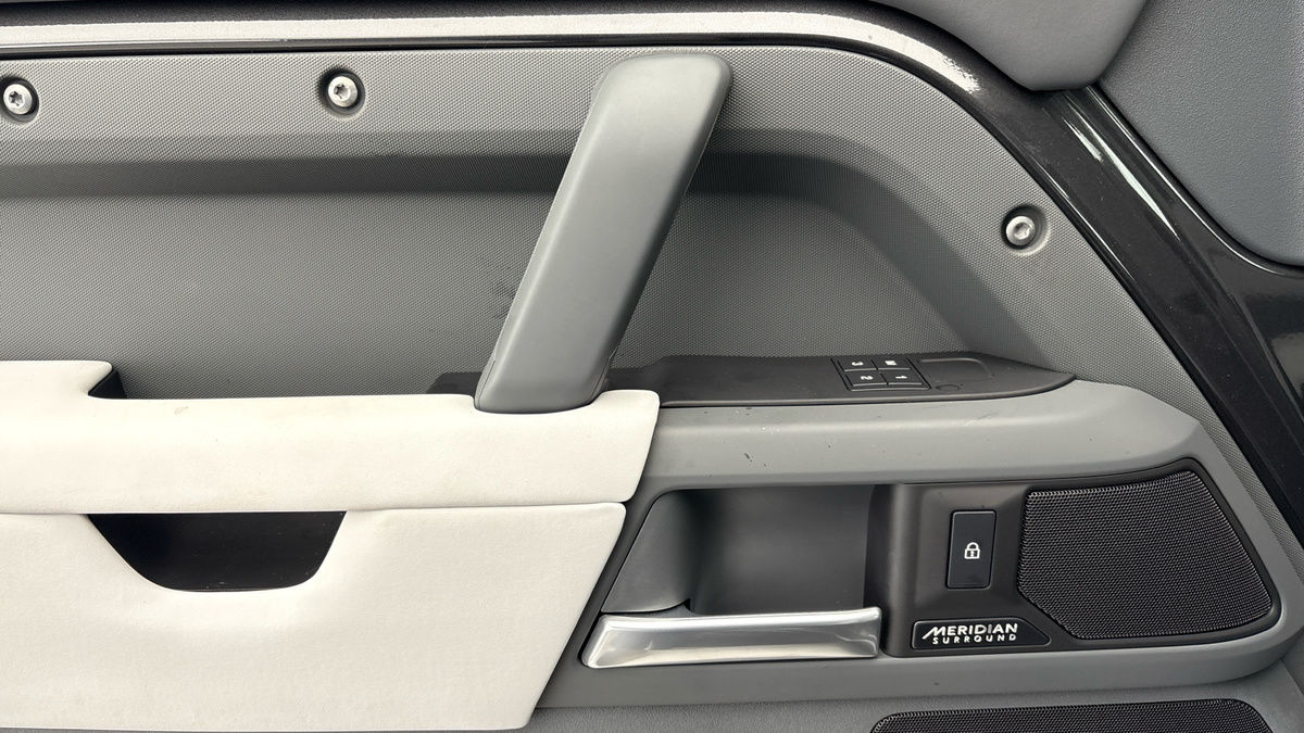 Used Land Rover Defender 110 2024 for sale - 77277058: Photo 19