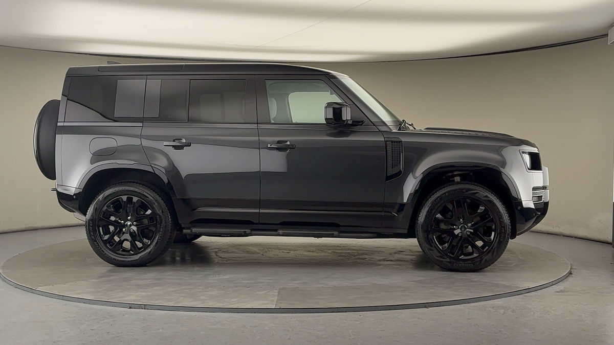 Used Land Rover Defender 110 2024 for sale - 77277058: Photo 36