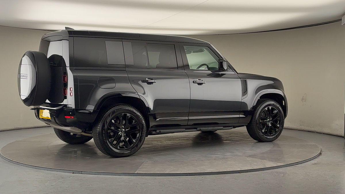 Used Land Rover Defender 110 2024 for sale - 77277058: Photo 38