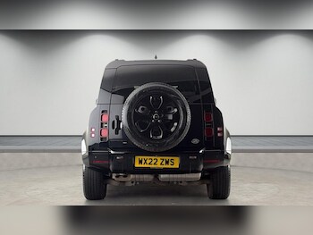 Used Land Rover Defender 110 2021 for sale - 78345365: Photo