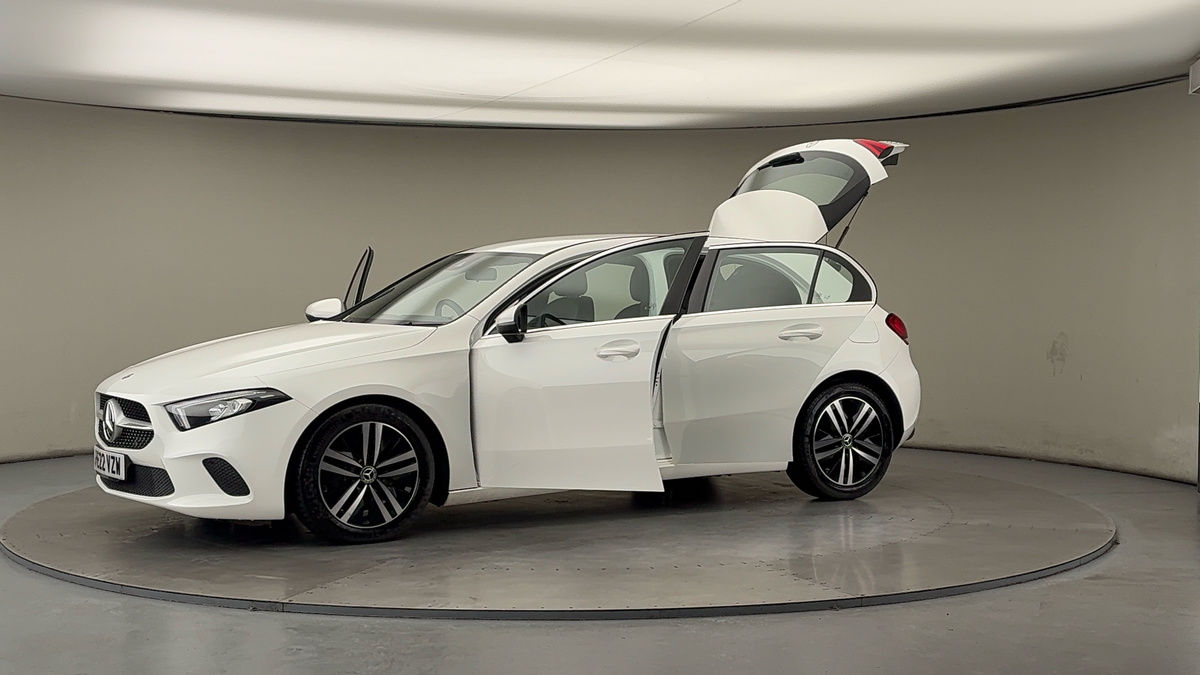 Used Mercedes-Benz A-Class 2022 for sale - 77118323: Photo 48