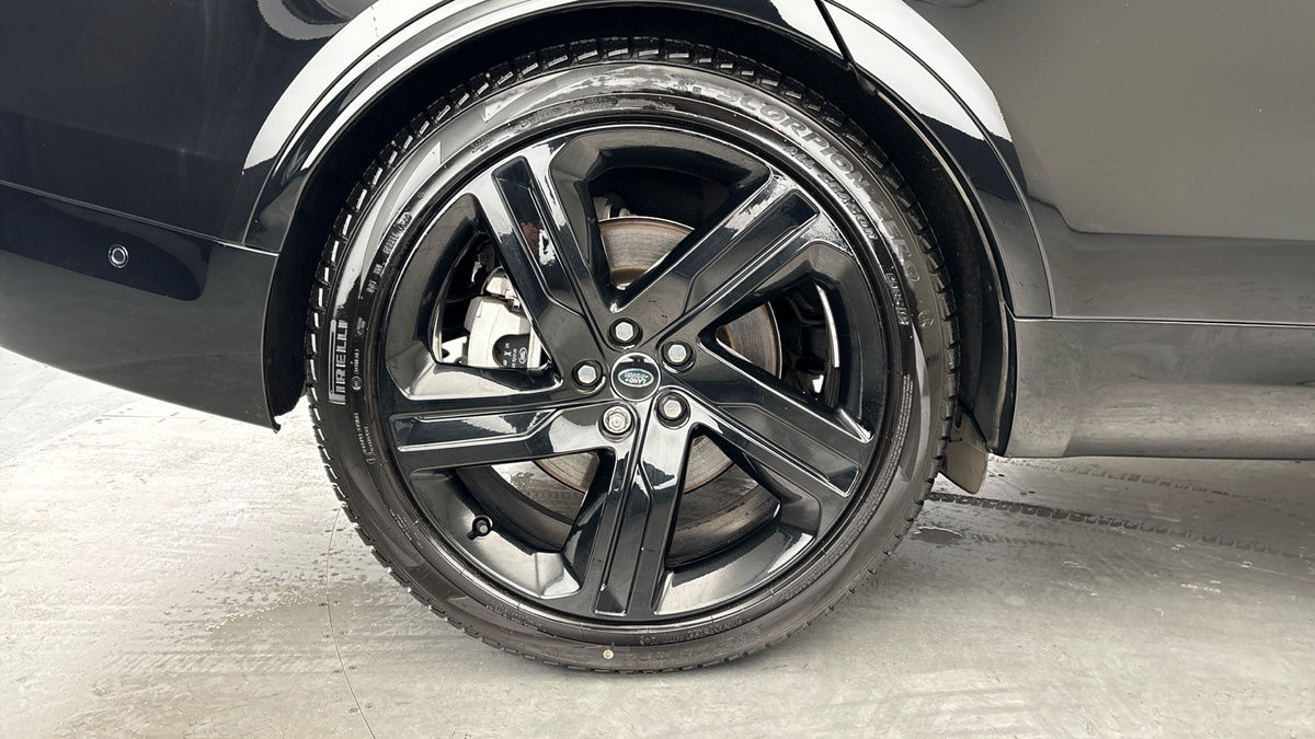 Used Land Rover Discovery 2024 for sale - 77056528: Photo 10