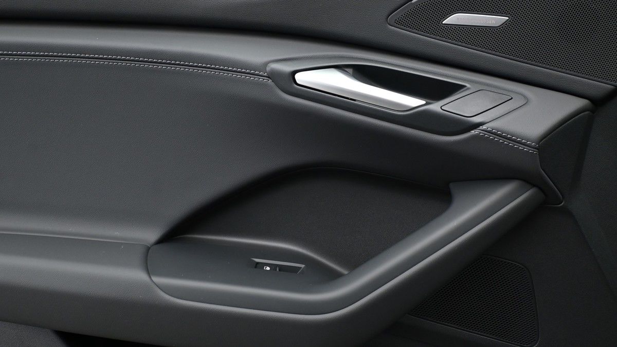Used Audi Q6 e-tron 2024 for sale - 75878240: Photo 13