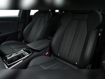 Used Audi Q6 e-tron 2024 for sale - 75878240: Photo