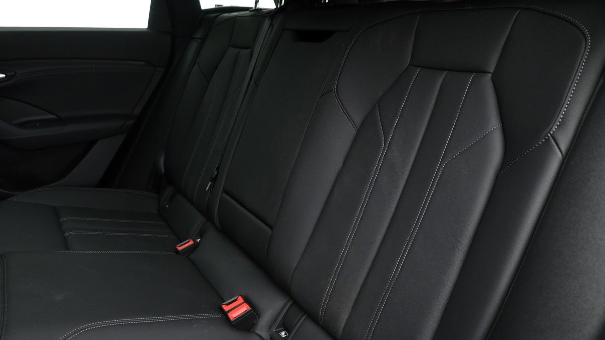 Used Audi Q6 e-tron 2024 for sale - 75878240: Photo 5