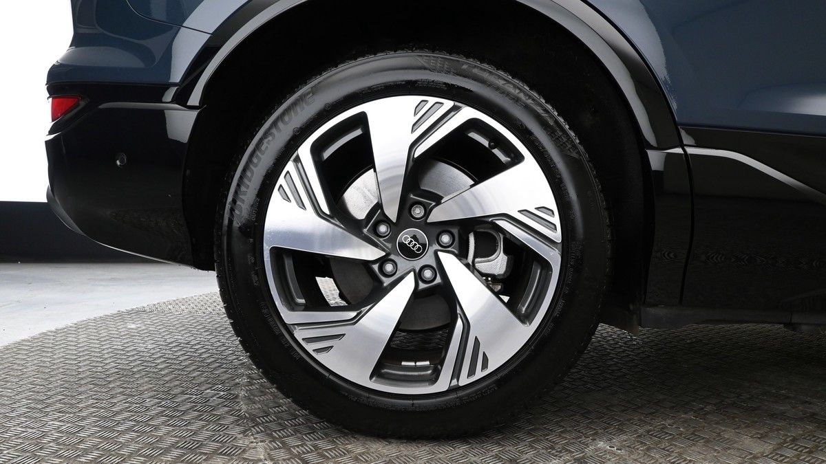Used Audi Q6 e-tron 2024 for sale - 75878240: Photo 9