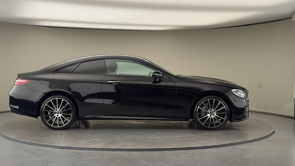 Used Mercedes-Benz E Class 2022 for sale - 77342453: Photo 32