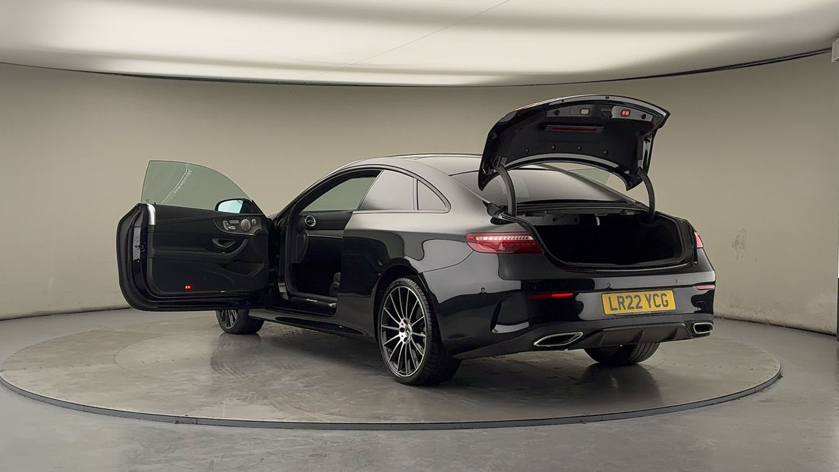 Used Mercedes-Benz E Class 2022 for sale - 77342453: Photo 46