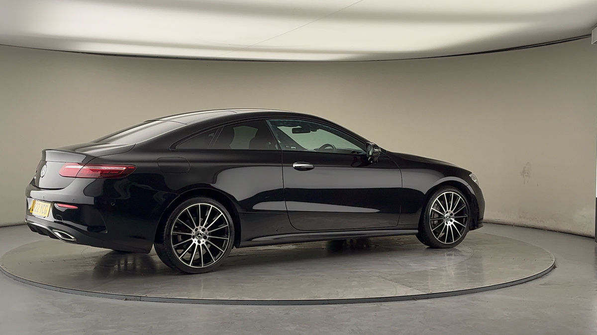 Used Mercedes-Benz E Class 2022 for sale - 77342453: Photo 76