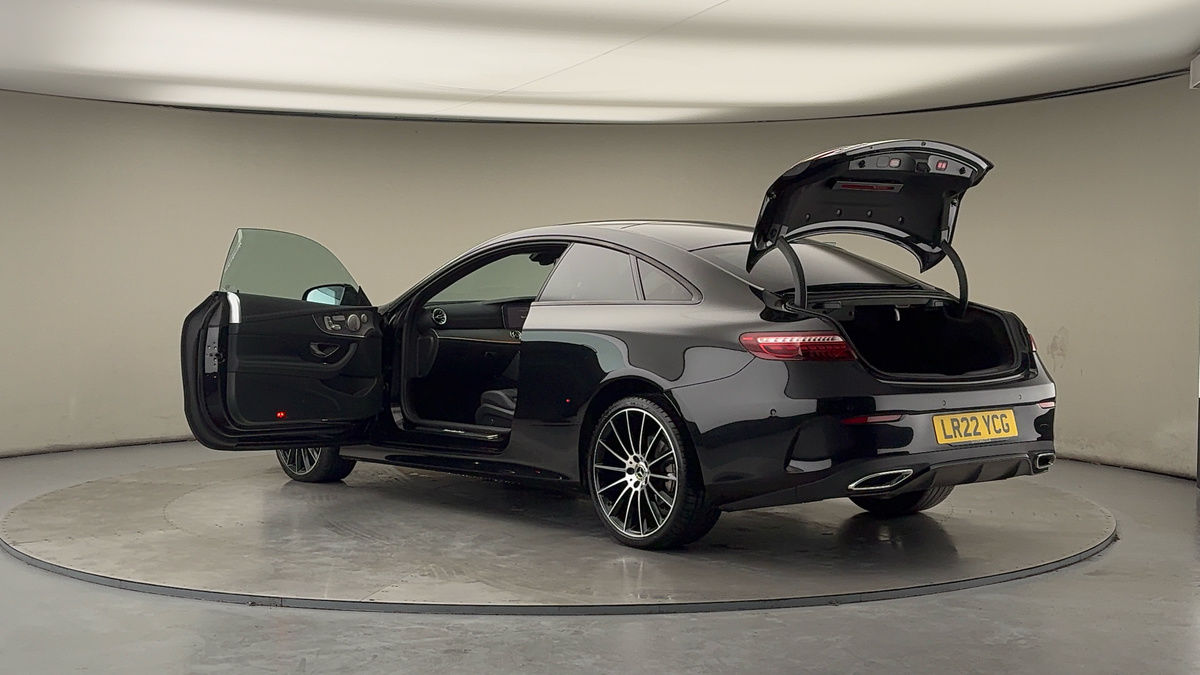 Used Mercedes-Benz E Class 2022 for sale - 77342453: Photo 86