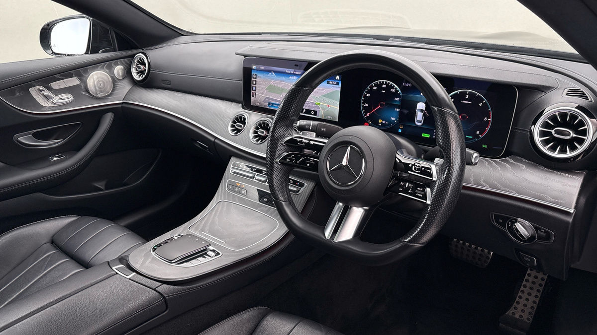 Used Mercedes-Benz E Class 2022 for sale - 77342453: Photo 9