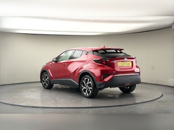 Used Toyota C-HR 2019 for sale - 77921061: Photo