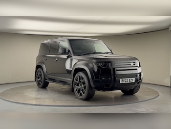 Used Land Rover Defender 110 2022 for sale - 76040268: Photo