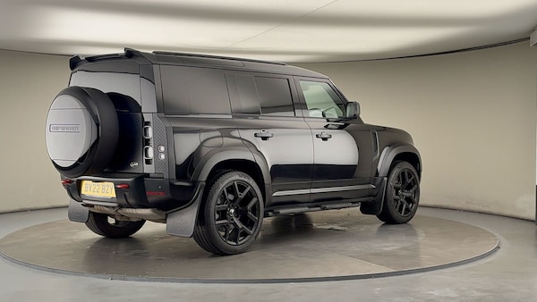 Used Land Rover Defender 110 2022 for sale - 76040268: Photo 21