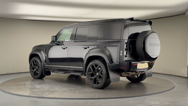 Used Land Rover Defender 110 2022 for sale - 76040268: Photo 26
