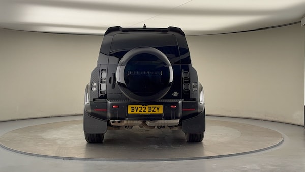 Used Land Rover Defender 110 2022 for sale - 76040268: Photo 4