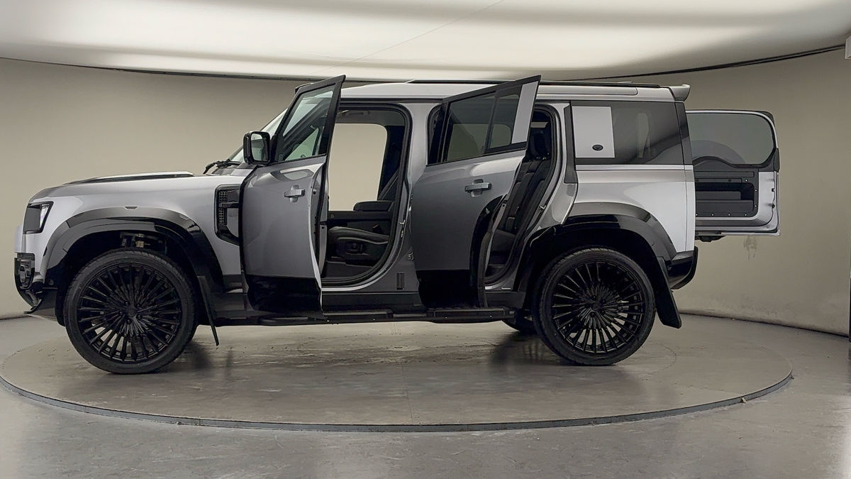 Used Land Rover Defender 2024 for sale - 78213256: Photo 52