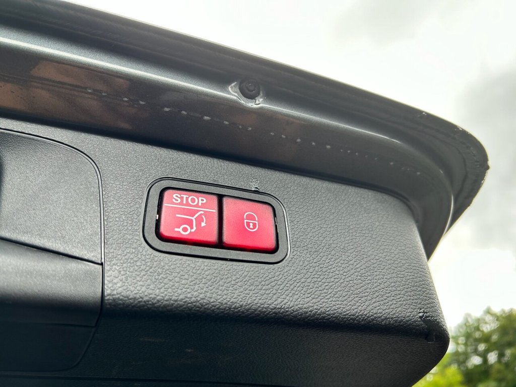 Used Mercedes-Benz GLC 2018 for sale - 77199953: Photo 12