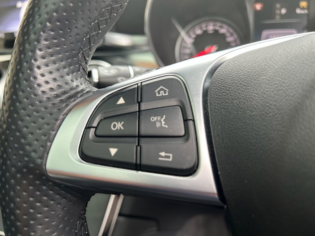 Used Mercedes-Benz GLC 2018 for sale - 77199953: Photo 23