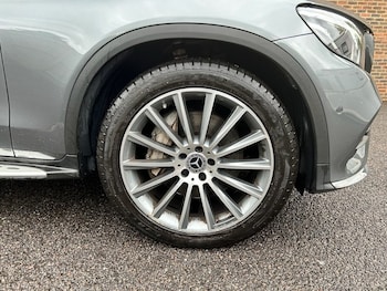 Used Mercedes-Benz GLC 2018 for sale - 77199953: Photo