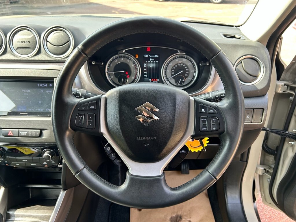 Used Suzuki Vitara 2022 for sale - 77199899: Photo 11