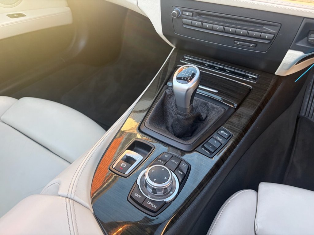 Used BMW Z4 2009 for sale - 77978939: Photo 11