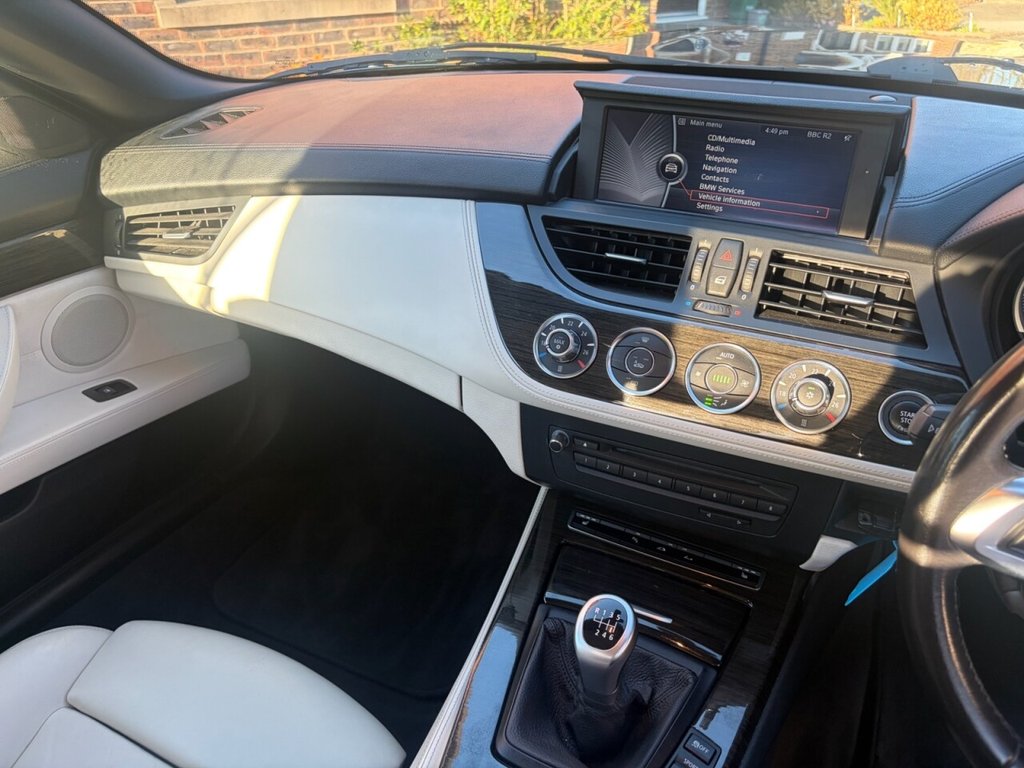 Used BMW Z4 2009 for sale - 77978939: Photo 15