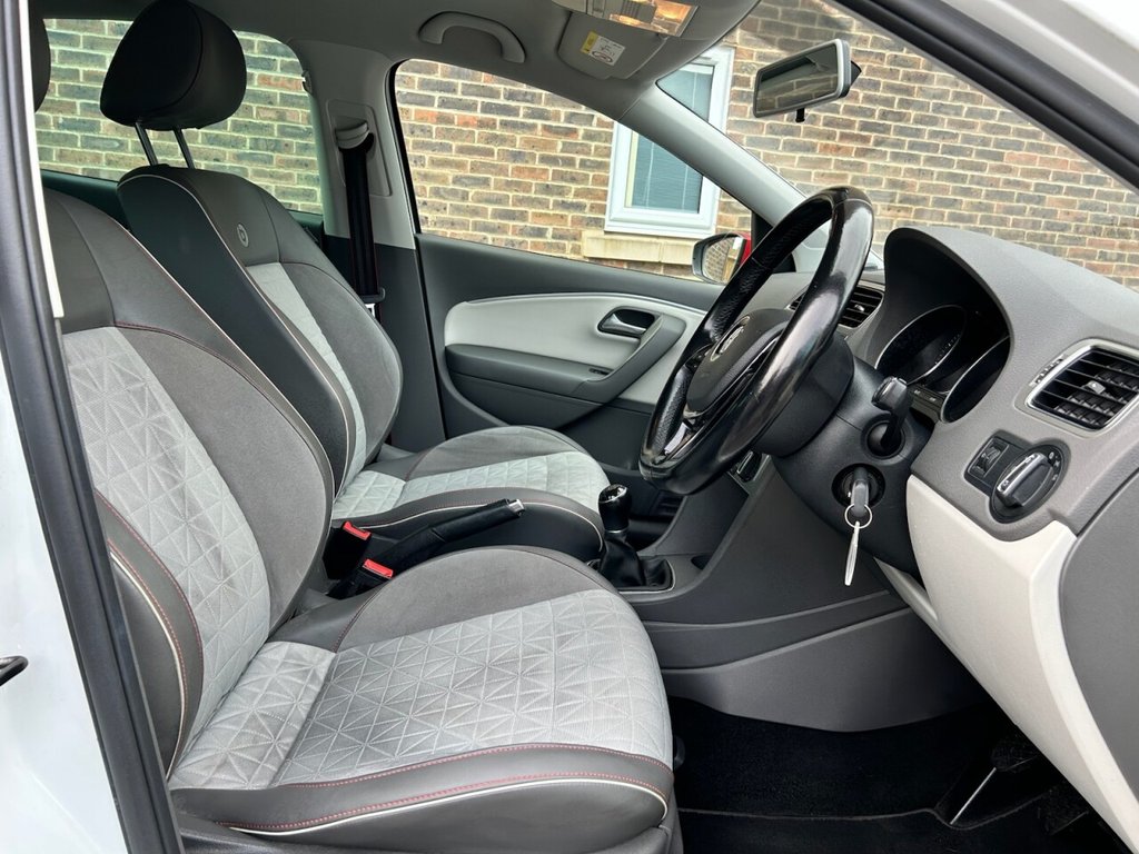 Used Volkswagen Polo 2017 for sale - 77200052: Photo 10