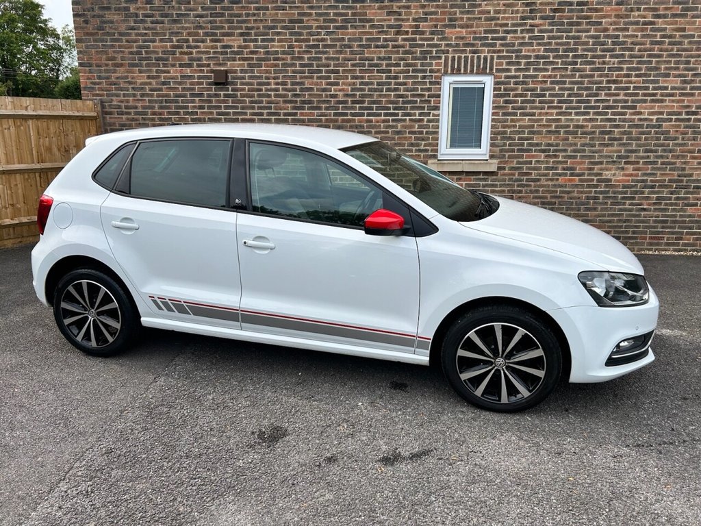 Used Volkswagen Polo 2017 for sale - 77200052: Photo 4