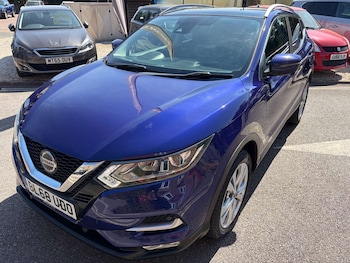 Used Nissan Qashqai 2019 for sale - 79394228: Photo