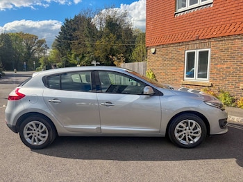 Used Renault Megane 2014 for sale - 78392965: Photo