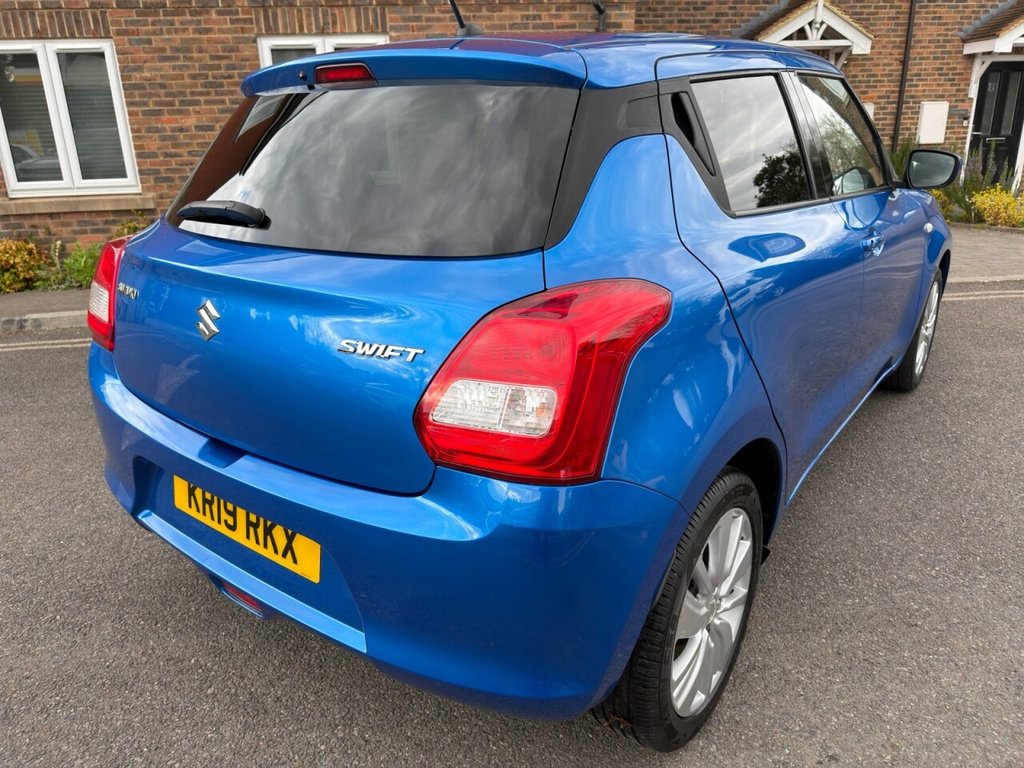 Used Suzuki Swift 2019 for sale - 78083327: Photo 3