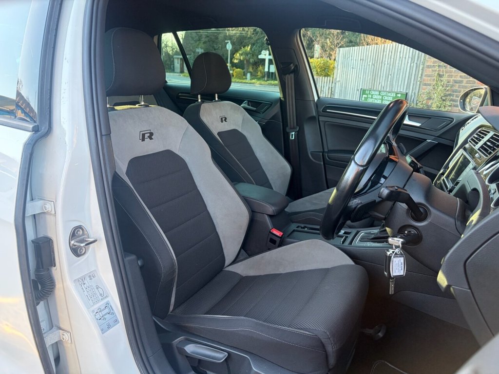 Used Volkswagen Golf 2016 for sale - 77990583: Photo 10